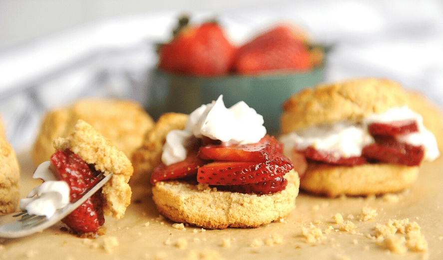 Healthy Paleo Strawberry Shortcake