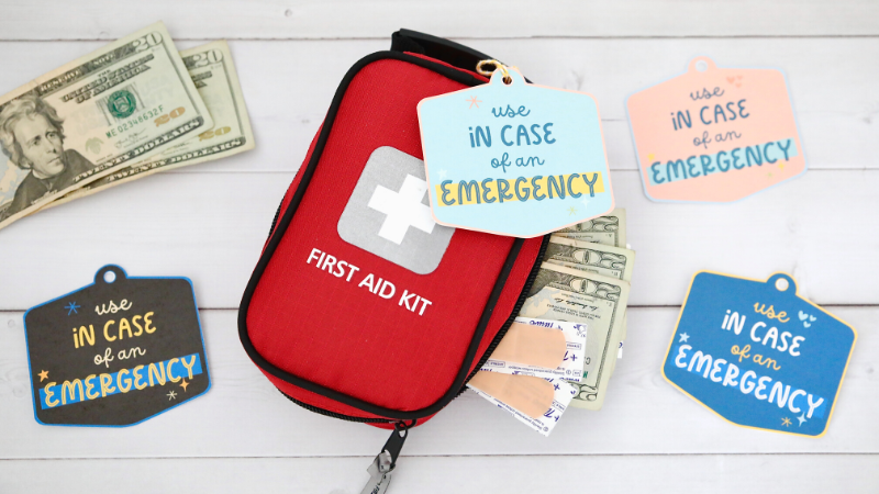 Giving money as a gift idea: First Aid Kit "use in case of emergency" free printable